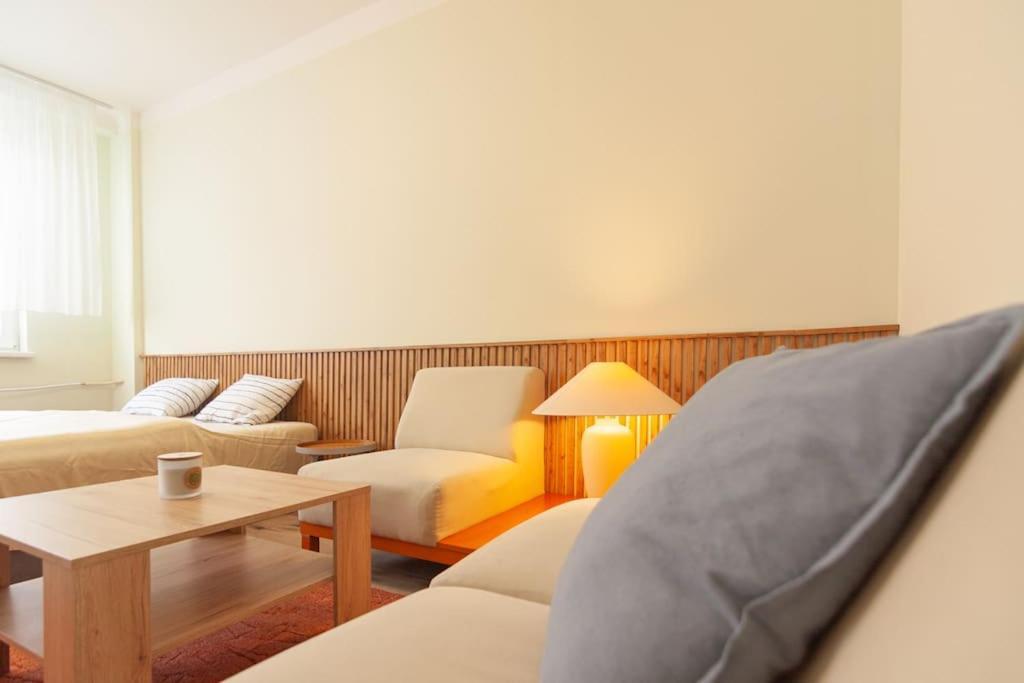Vysoka Apartman Emf/Stp ブラチスラヴァ エクステリア 写真